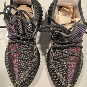 Yeezy Boost 350 V2 Yecheil